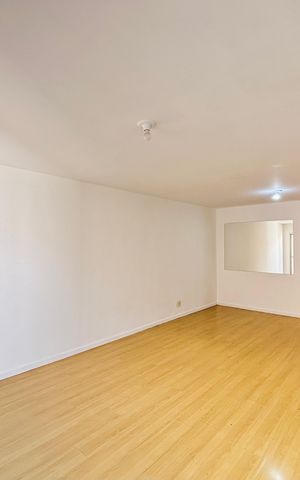 Apartamento para alugar com 98m², 2 quartos e 1 vaga