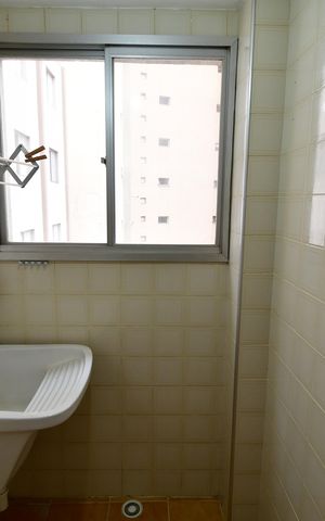 Apartamento à venda com 48m², 1 quarto e sem vagaÁrea de Serviço