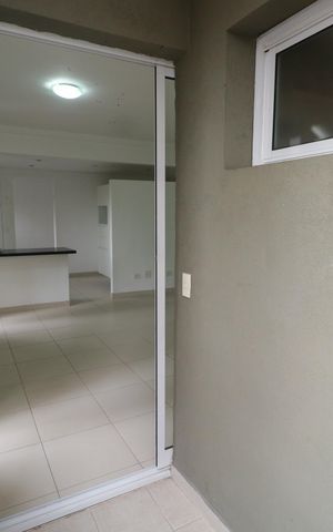 Apartamento à venda com 70m², 1 quarto e 2 vagas Apartamento à venda com 70m², 1 quarto e 2 vagasVaranda da Sala