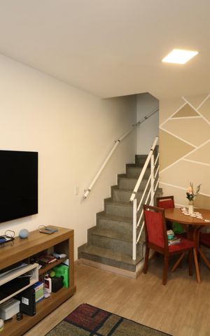 Casa de condomínio para alugar com 92m², 3 quartos e 1 vagaSala
