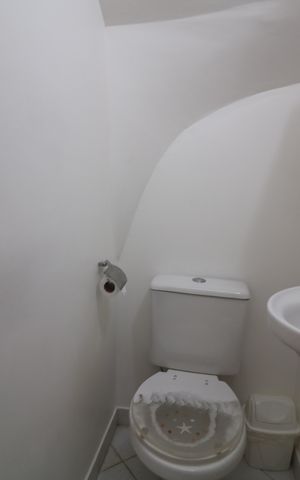 Casa de condomínio para alugar com 92m², 3 quartos e 1 vagaLavabo