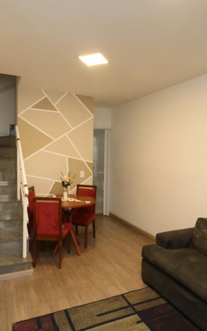 Casa de condomínio para alugar com 92m², 3 quartos e 1 vagaSala