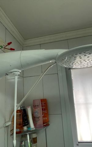 Casa à venda com 200m², 4 quartos e 1 vaga Casa à venda com 200m², 4 quartos e 1 vagaBanheiro
