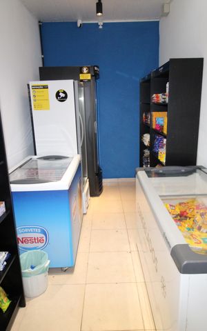 Apartamento para alugar com 59m², 3 quartos e 1 vagaÁrea comum - Mini Mercado