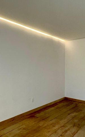 Apartamento à venda com 80m², 2 quartos e 1 vaga Apartamento à venda com 80m², 2 quartos e 1 vagaSuite