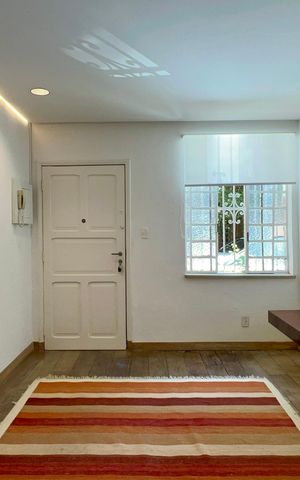 Apartamento à venda com 80m², 2 quartos e 1 vaga Apartamento à venda com 80m², 2 quartos e 1 vagaSala