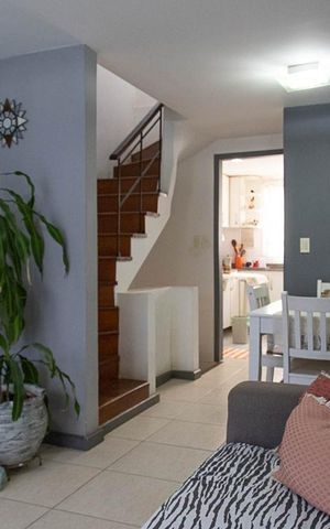Apartamento à venda com 97m², 2 quartos e 1 vaga Apartamento à venda com 97m², 2 quartos e 1 vagaSala