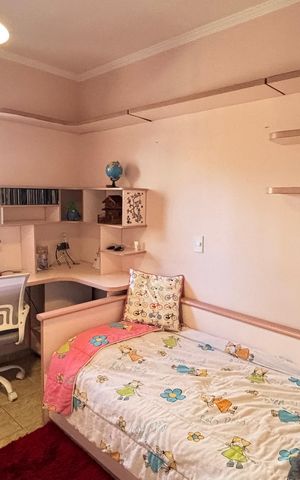 Apartamento à venda com 86m², 3 quartos e 2 vagasQuarto 2