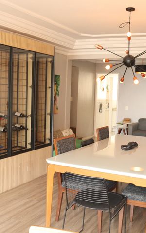 Apartamento para alugar com 264m², 4 quartos e 3 vagas Apartamento para alugar com 264m², 4 quartos e 3 vagasSala