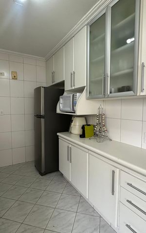 Apartamento para alugar com 264m², 4 quartos e 3 vagas Apartamento para alugar com 264m², 4 quartos e 3 vagasCozinha