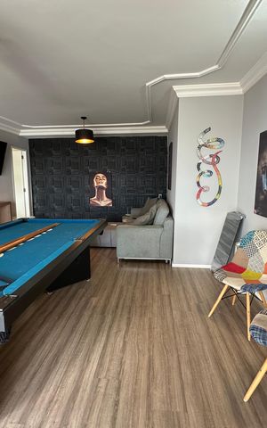 Apartamento para alugar com 264m², 4 quartos e 3 vagas Apartamento para alugar com 264m², 4 quartos e 3 vagasSala 2