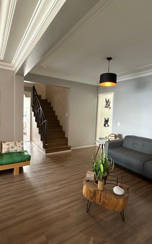 Apartamento para alugar com 264m², 4 quartos e 3 vagas Apartamento para alugar com 264m², 4 quartos e 3 vagasSala