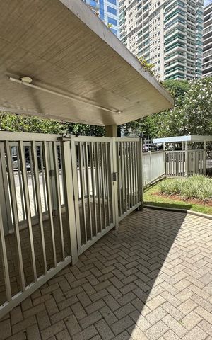 Apartamento para alugar com 264m², 4 quartos e 3 vagas Apartamento para alugar com 264m², 4 quartos e 3 vagasFachada e portaria