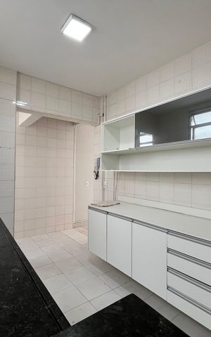 Apartamento para alugar com 170m², 2 quartos e 1 vaga Apartamento para alugar com 170m², 2 quartos e 1 vagaCozinha