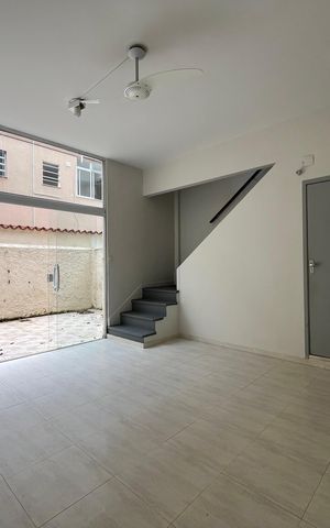 Apartamento para alugar com 170m², 2 quartos e 1 vaga Apartamento para alugar com 170m², 2 quartos e 1 vagaSala