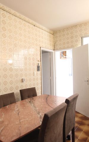 Apartamento à venda com 75m², 2 quartos e 1 vagaCozinha