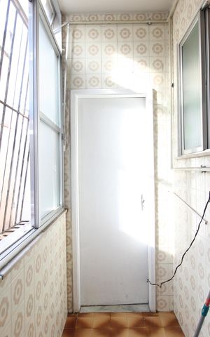 Apartamento à venda com 75m², 2 quartos e 1 vagaÁrea de serviço - Quarto/banheiro