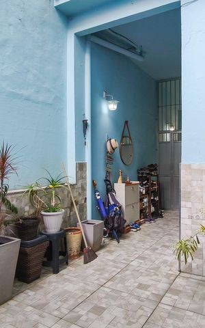 Casa à venda com 219m², 4 quartos e sem vaga Casa à venda com 219m², 4 quartos e sem vagaQuintal
