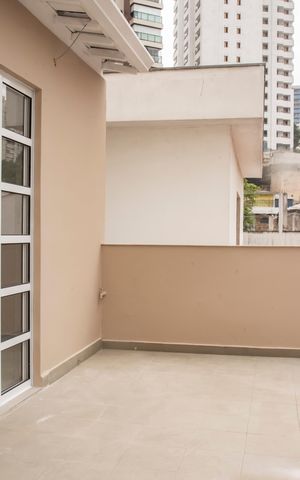 Casa à venda com 400m², 3 quartos e 3 vagasVaranda do Quarto 2