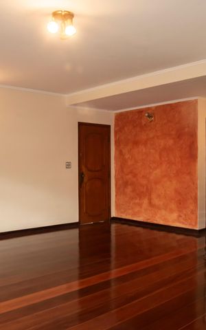 Casa à venda com 400m², 3 quartos e 3 vagasSala