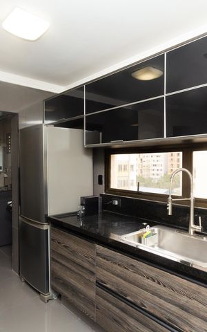Apartamento à venda com 110m², 3 quartos e 2 vagas Apartamento à venda com 110m², 3 quartos e 2 vagasCozinha