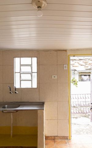Casa para alugar com 35m², 1 quarto e sem vaga Casa para alugar com 35m², 1 quarto e sem vagaCozinha