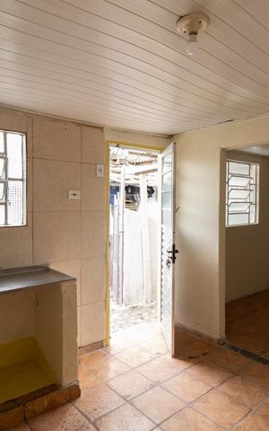 Casa para alugar com 35m², 1 quarto e sem vaga Casa para alugar com 35m², 1 quarto e sem vagaCozinha
