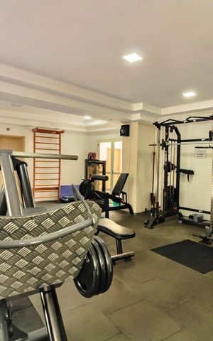 Apartamento para alugar com 105m², 3 quartos e 2 vagas Apartamento para alugar com 105m², 3 quartos e 2 vagasÁrea comum - Academia