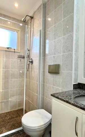 Apartamento para alugar com 105m², 3 quartos e 2 vagas Apartamento para alugar com 105m², 3 quartos e 2 vagasBanheiro Corredor