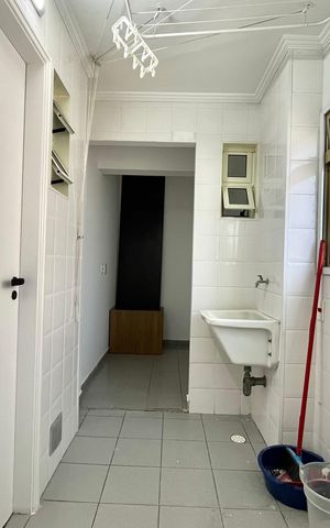 Apartamento para alugar com 105m², 3 quartos e 2 vagas Apartamento para alugar com 105m², 3 quartos e 2 vagasÁrea de Serviço