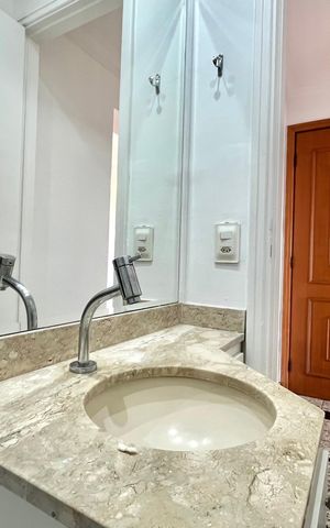 Apartamento para alugar com 105m², 3 quartos e 2 vagas Apartamento para alugar com 105m², 3 quartos e 2 vagasLavabo