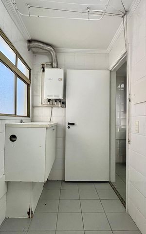 Apartamento para alugar com 105m², 3 quartos e 2 vagas Apartamento para alugar com 105m², 3 quartos e 2 vagasÁrea de Serviço