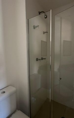 Apartamento para alugar com 62m², 2 quartos e 1 vaga Apartamento para alugar com 62m², 2 quartos e 1 vagaBanheiro Social