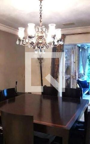 Casa à venda com 400m², 4 quartos e 6 vagas