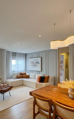 Apartamento à venda com 95m², 2 quartos e 2 vagas Apartamento à venda com 95m², 2 quartos e 2 vagasSala