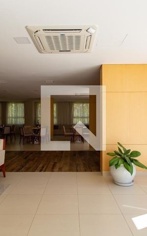 Apartamento à venda com 95m², 2 quartos e 2 vagas Apartamento à venda com 95m², 2 quartos e 2 vagasÁrea comum - Salão de festas