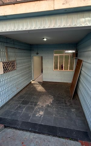 Casa à venda com 150m², 3 quartos e 1 vagaGaragem