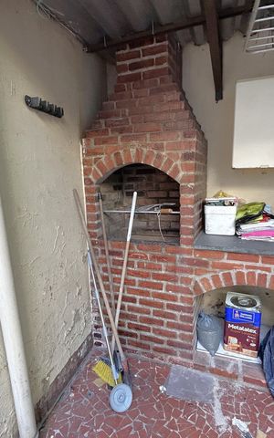 Casa à venda com 150m², 3 quartos e 1 vagaChurrasqueira