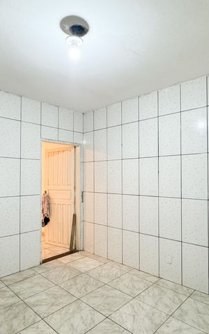 Casa à venda com 86m², 4 quartos e 1 vaga Casa à venda com 86m², 4 quartos e 1 vagaCozinha