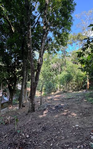 Casa de condomínio à venda com 135m², 2 quartos e 4 vagas Casa de condomínio à venda com 135m², 2 quartos e 4 vagasÁrea externa