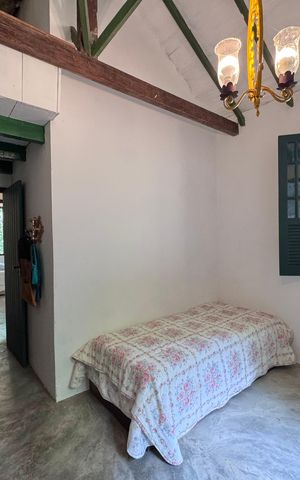 Casa de condomínio à venda com 135m², 2 quartos e 4 vagas Casa de condomínio à venda com 135m², 2 quartos e 4 vagasQuarto