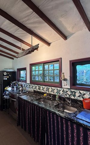 Casa de condomínio à venda com 135m², 2 quartos e 4 vagas Casa de condomínio à venda com 135m², 2 quartos e 4 vagasCozinha