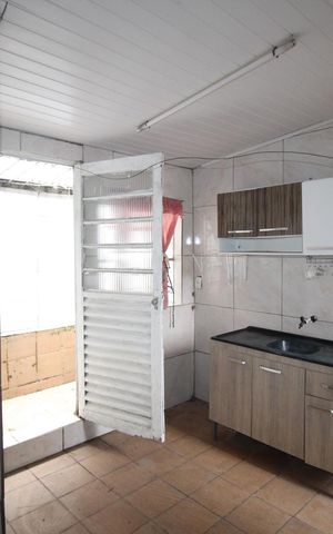 Casa à venda com 52m², 2 quartos e 2 vagasCasa 2 - Sala/cozinha