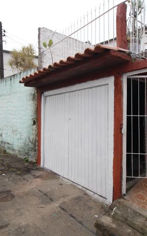 Casa à venda com 52m², 2 quartos e 2 vagasGaragem