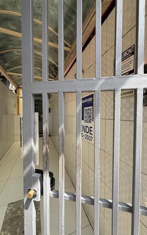 Apartamento à venda com 58m², 2 quartos e sem vaga Apartamento à venda com 58m², 2 quartos e sem vagaFachada