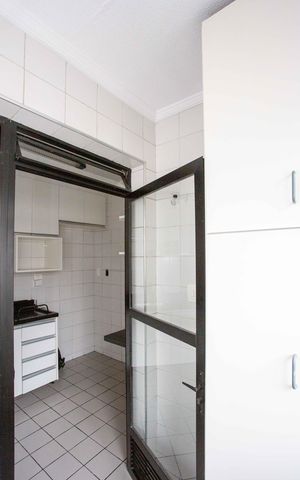 Apartamento para alugar com 70m², 3 quartos e 1 vagaÁrea de Serviço