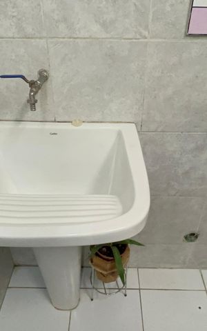 Casa à venda com 320m², 8 quartos e 2 vagas Casa à venda com 320m², 8 quartos e 2 vagasLavanderia