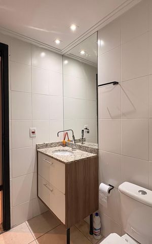 Apartamento à venda com 50m², 2 quartos e 2 vagas Apartamento à venda com 50m², 2 quartos e 2 vagasBanheiro