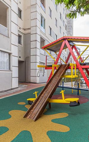 Apartamento à venda com 50m², 2 quartos e 2 vagas Apartamento à venda com 50m², 2 quartos e 2 vagasÁrea comum - Playground