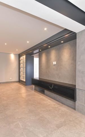 Apartamento à venda com 66m², 2 quartos e 1 vagaSala